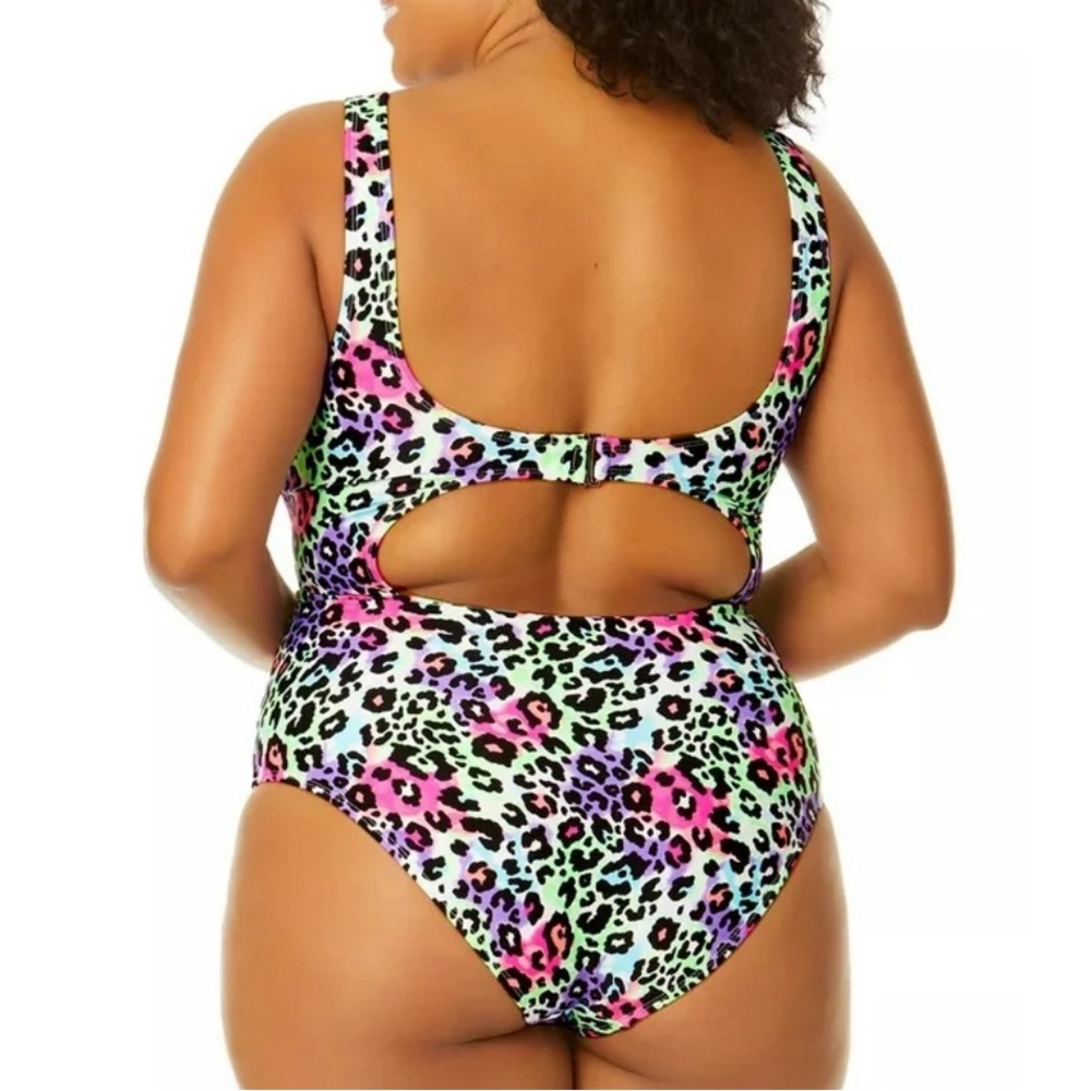 Salt + Cove MULTI Trendy Plus Size Leopard Love Cutout One-Piece Swimsuit, US 2